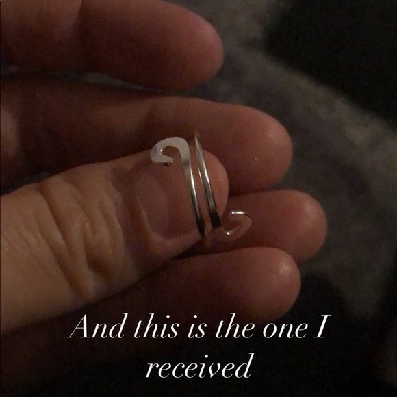 IT'S NOT THE SAME π - Picture 2 of 5